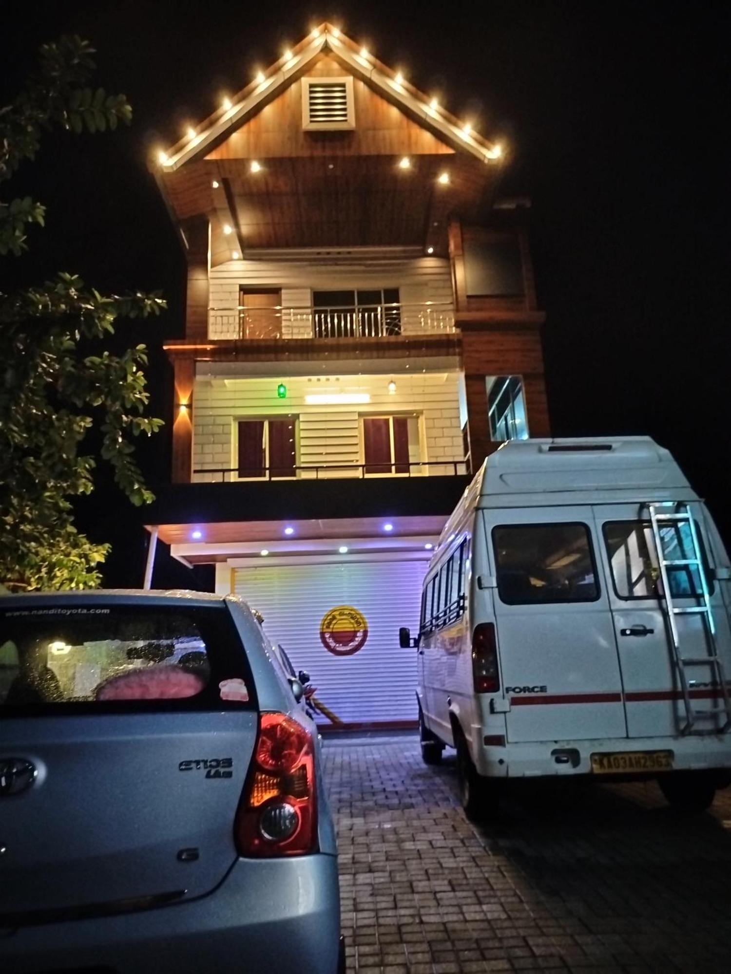 Himadri Munnar Holidays Luaran gambar