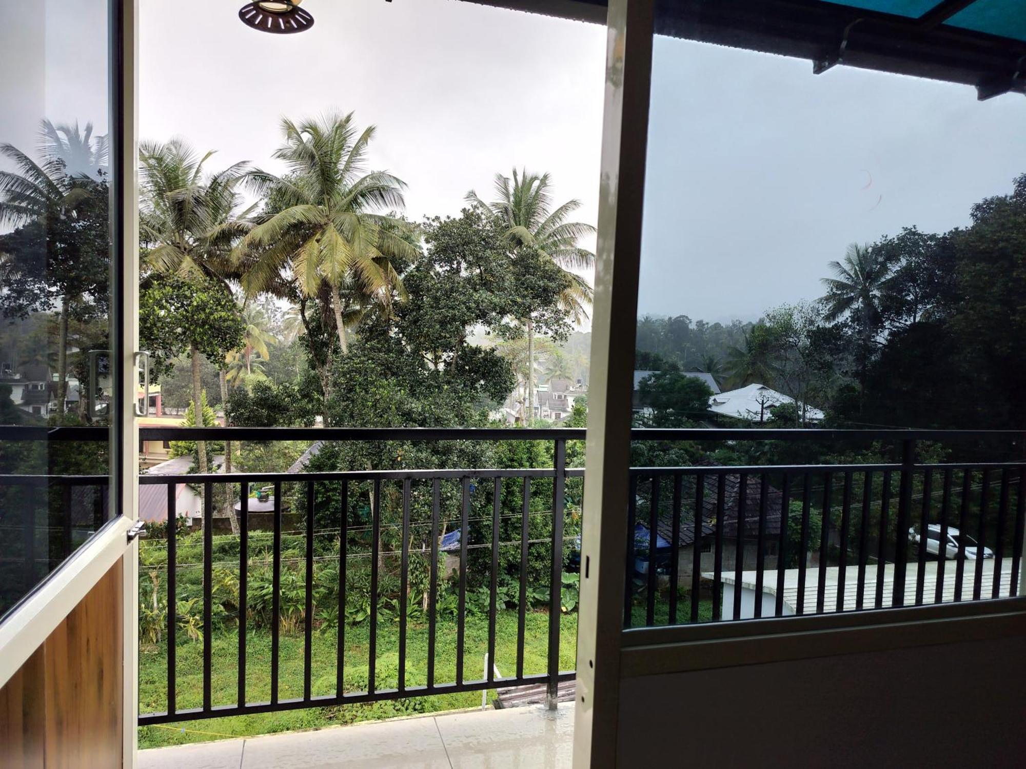 Himadri Munnar Holidays Luaran gambar