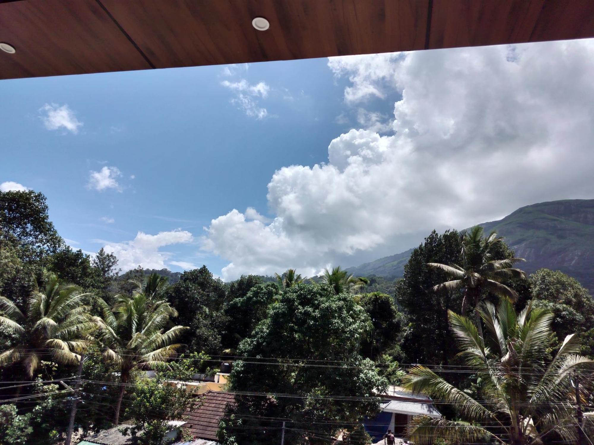 Himadri Munnar Holidays Luaran gambar